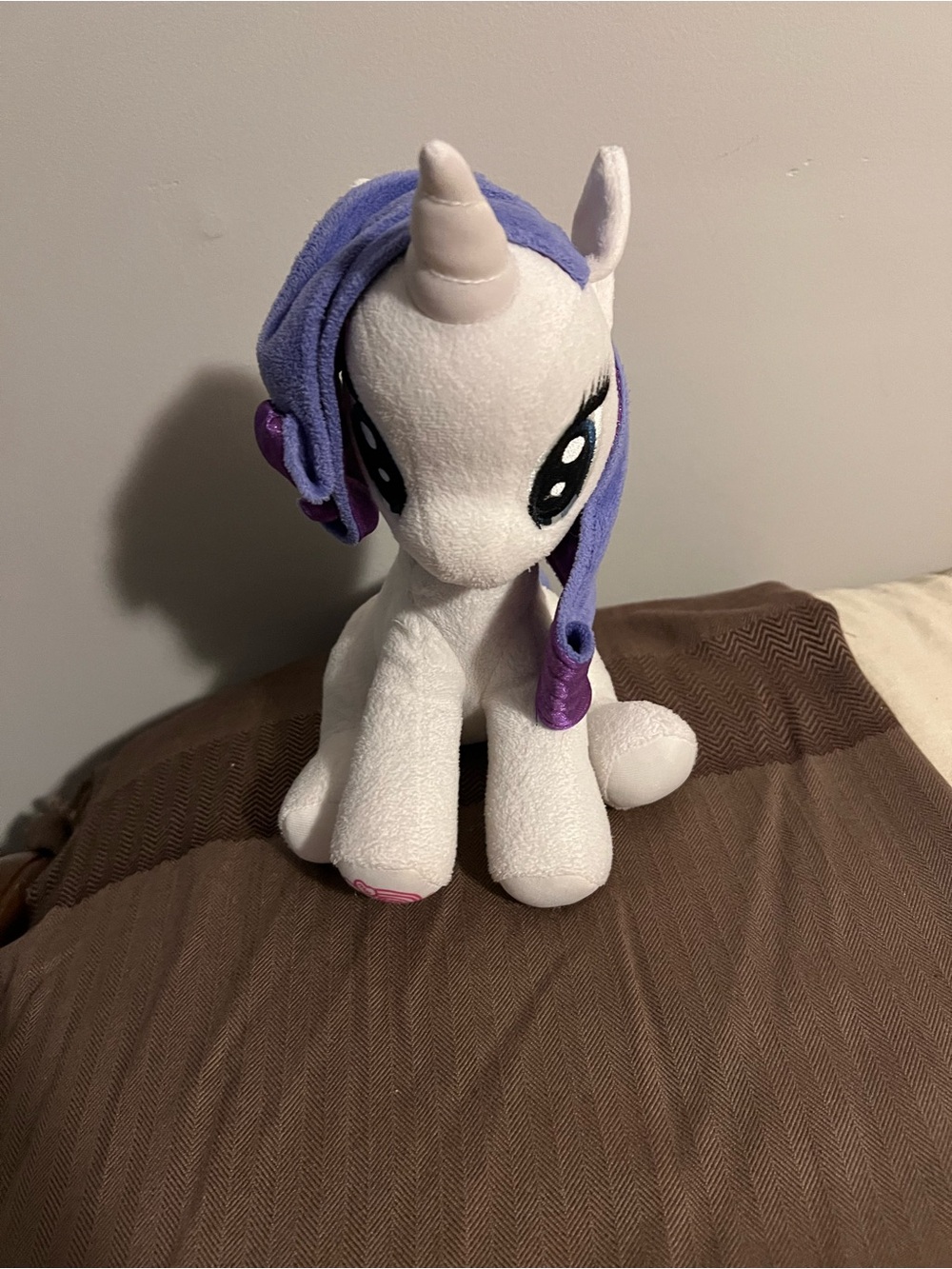 My Little Pony Rarity Stuffed Animal Plush Plushie Aurora White Purple Unicorn Q